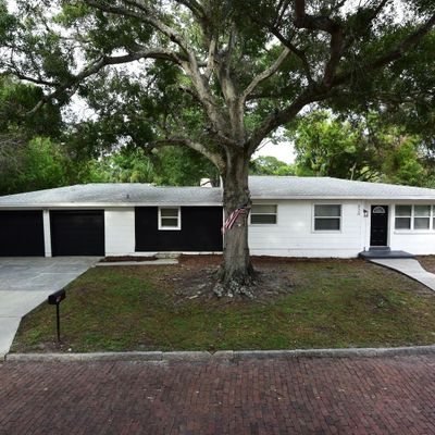 230 48 Th St S, Saint Petersburg, FL 33711