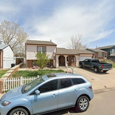 230 Coolidge Ct, Bennett, CO 80102