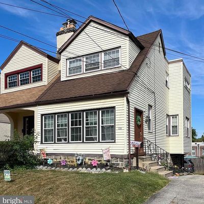 230 Parker Ave, Upper Darby, PA 19082