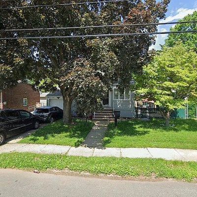 230 Rosewood Ter, Linden, NJ 07036