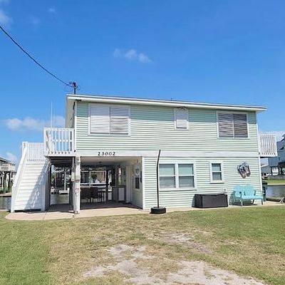 23002 Vida St, Galveston, TX 77554