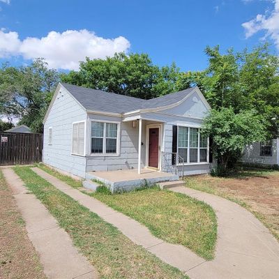 2318 28 Th St, Lubbock, TX 79411