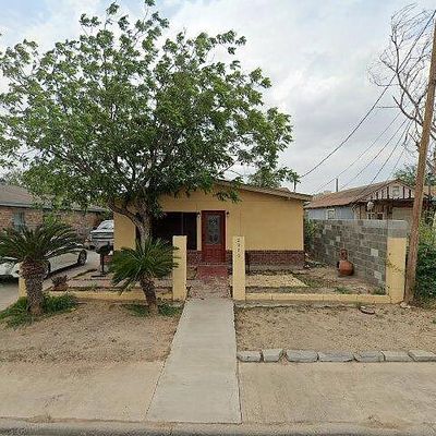 2318 San Enrique Ave, Laredo, TX 78040