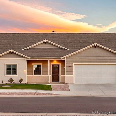 2323 Ledoux Dr, Cheyenne, WY 82007