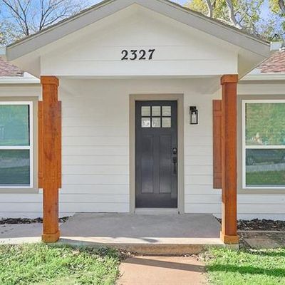 2327 Bolivar St, Denton, TX 76201