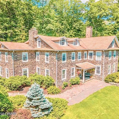 233 Golf Dr, Buck Hill Falls, PA 18323