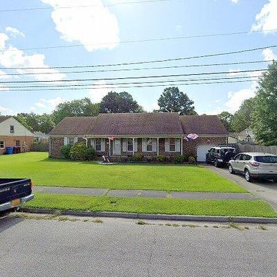 233 Millwood Ave, Chesapeake, VA 23322