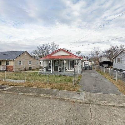 2332 Maxwell Ave, Kingsport, TN 37664