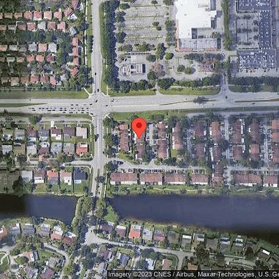 2340 Evergreen Ct, Pembroke Pines, FL 33026