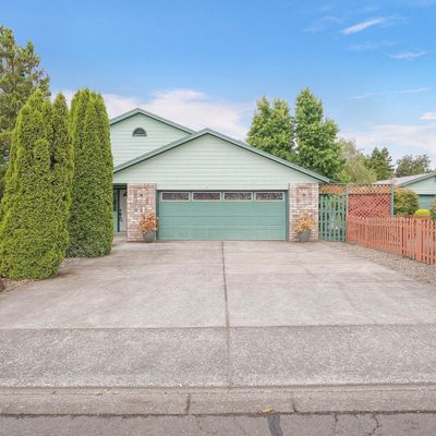 235 Se Dove Dr, Sublimity, OR 97385