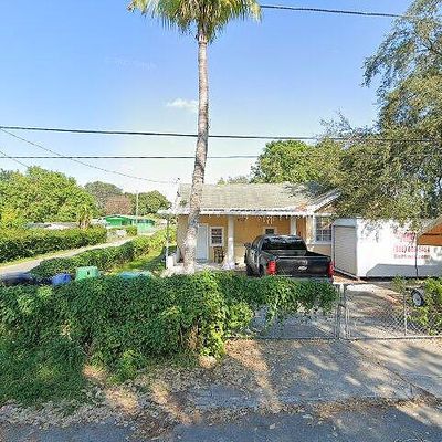 2353 Nw 81 St St, Miami, FL 33147