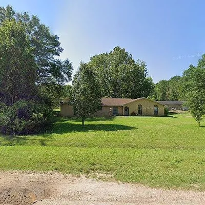 236 W Beasley St, Terry, MS 39170