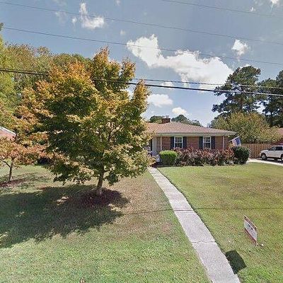 2365 N Wolfsnare Dr, Virginia Beach, VA 23454