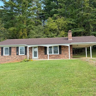 238 Rabbits Run, Woodlawn, VA 24381