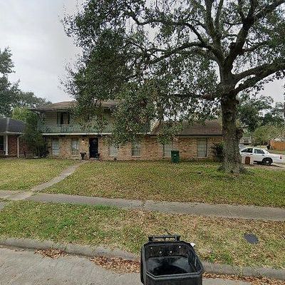 239 Ravenhead Dr, Houston, TX 77034