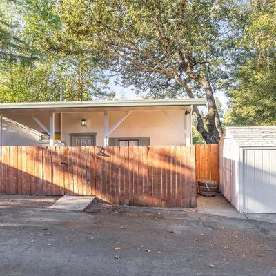 239 Vila Rd, Forestville, CA 95436