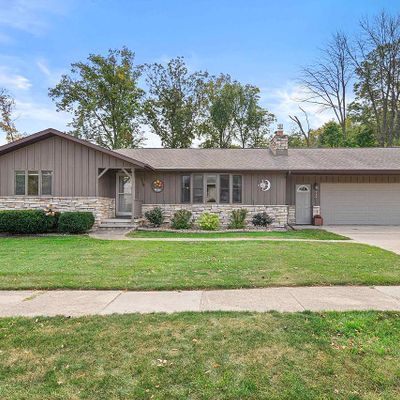 239 W Morningside Dr, Kaukauna, WI 54130