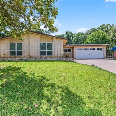 24 Somerset Ter, Bedford, TX 76022