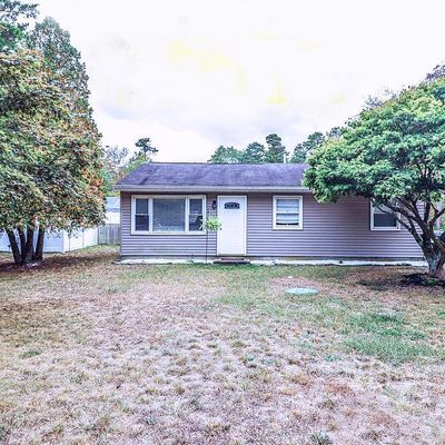 24 W Thorn Ave, Barnegat, NJ 08005