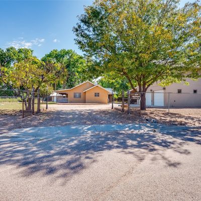 24 Walnut Cir, Espanola, NM 87532