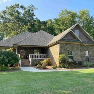 2400 Thomas Ave, Guntersville, AL 35976