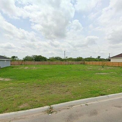 2404 Palo Blanco St, Hidalgo, TX 78557