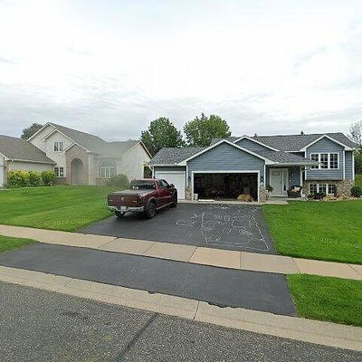 2405 Oakridge Cir, Hudson, WI 54016