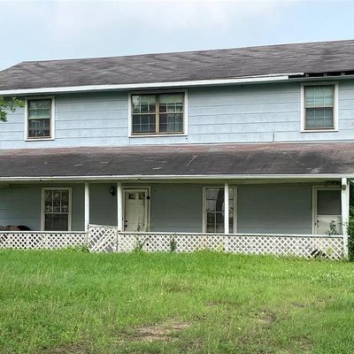 2405 Long Ln, Wallis, TX 77485