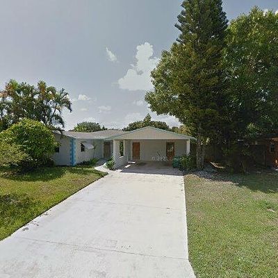 2405 Melon Ct, Fort Pierce, FL 34982