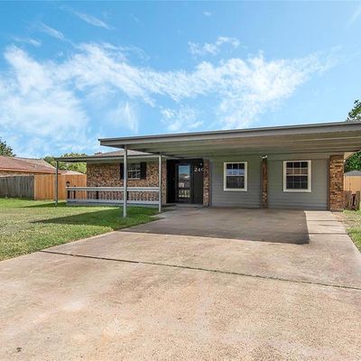 2406 Camillia St, Highlands, TX 77562