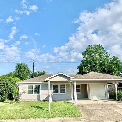 2408 Raymond St, Pasadena, TX 77506