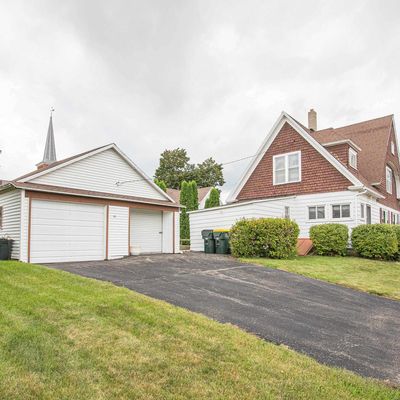 241 E Cherry St, Lancaster, WI 53813