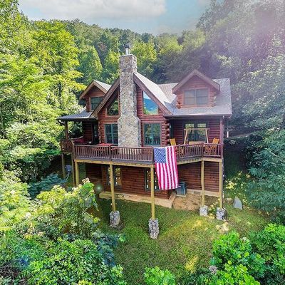 241 Santeetlah Heights Dr, Robbinsville, NC 28771