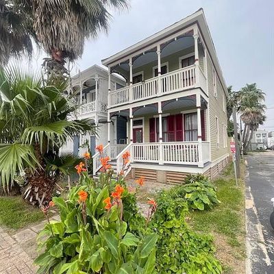 2410 Winnie St, Galveston, TX 77550