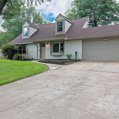 2410 Valley Dr, Brenham, TX 77833