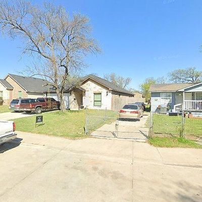 2427 Frank Henderson Jr Dr, Dallas, TX 75216