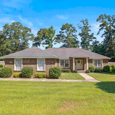 243 Stokley Ct, Atmore, AL 36502