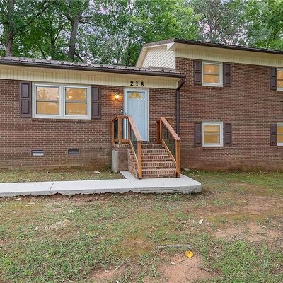 218 Lenoir Dr, Eden, NC 27288