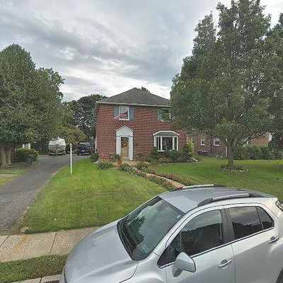 218 Priscilla Ln, Aldan, PA 19018