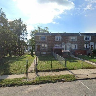 218 Spruce St, Glenolden, PA 19036