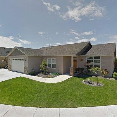 2185 Nw Dawn Dr, Hermiston, OR 97838