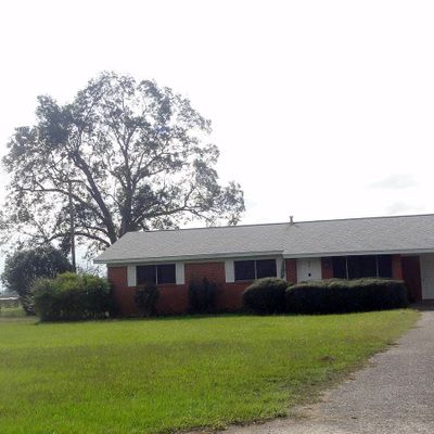 219 Burlington St, Atmore, AL 36502