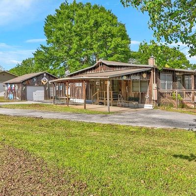 219 Watie Rd, Anahuac, TX 77514