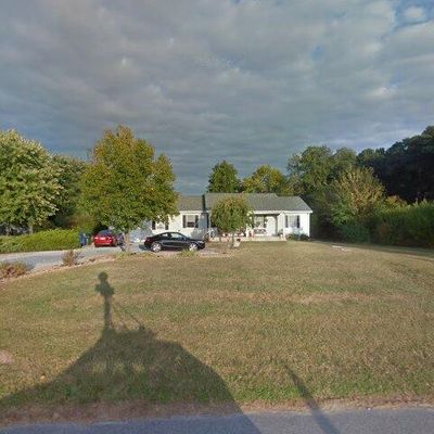 2198 Turkey Point Rd, Viola, DE 19979