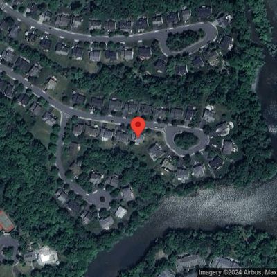 22 Stone House Dr, Whitehouse Station, NJ 08889