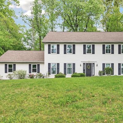 220 Black Horse Rd, Chester Springs, PA 19425