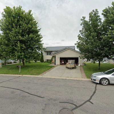 220 Spruce St, Paynesville, MN 56312