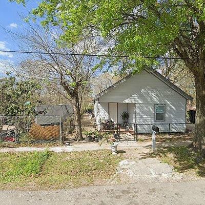 2209 Noble St, Houston, TX 77026