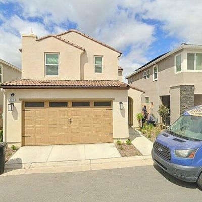 221 Reunion Way S, Madera, CA 93636