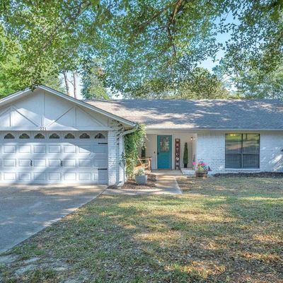 221 Treetop Ln, Hideaway, TX 75771